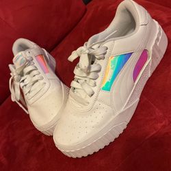 Womens Puma Tennis Shoe 