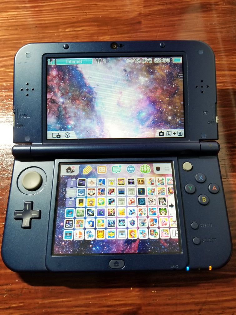 New Nintendo 3DS XL with Tons of Games!!