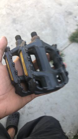 Bmx pedals