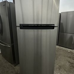 Whirlpool Top Bottom Fridge