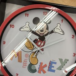 NWT Disney Mickey Mouse  Decorative Wall Clock