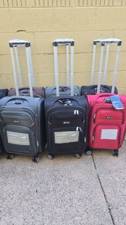 Maletas de mano $30.cada una