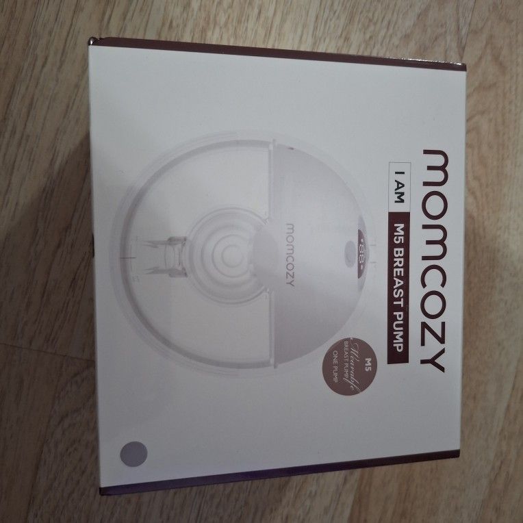 Momcozy M5 Hands Free