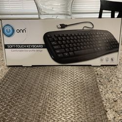 Onn Soft-touch Desktop Keyboard