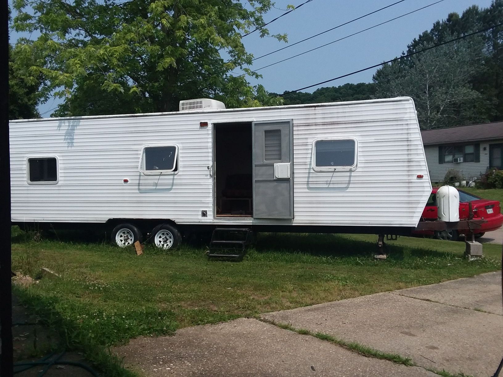 Photo Gulfstream 33 ft Travel Trailer