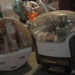2 Storage Organizers