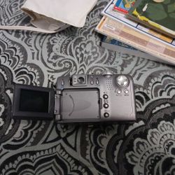 Canon Camera  Power Shot G2