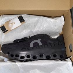New OnClouds Men 11.5