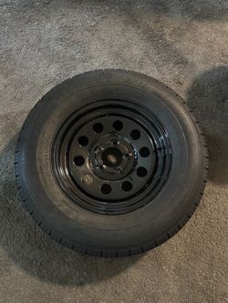 Trailer tire 205/75/15