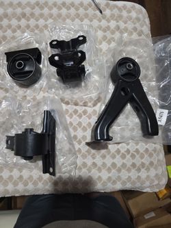 Engine motor mount and transmission mount set for Jeep compaww 2.4L (2007-2017)/ Jeep patriot 2.4L (2007-2017)