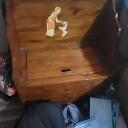 Vintage Bench With Storage 