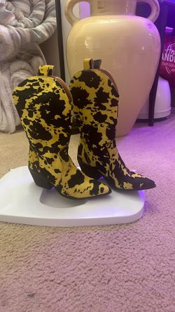 Women Cowboy Boots