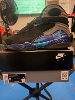 Air Jordan 8 Size 9