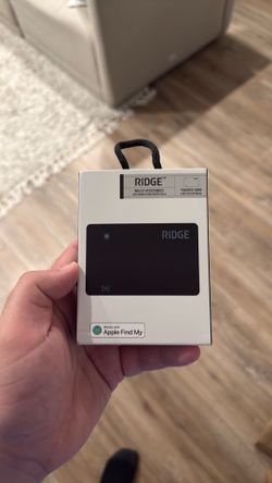 Ridge Wallet Tracker Card