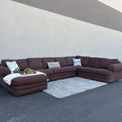 *Like New* 3pc Maroon Sectional Set With Pullout Bed (Free Delivery 🚚)