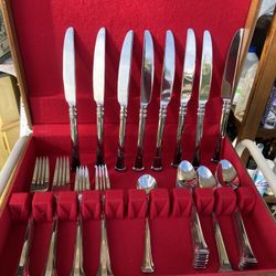 Oneida Service Of  8