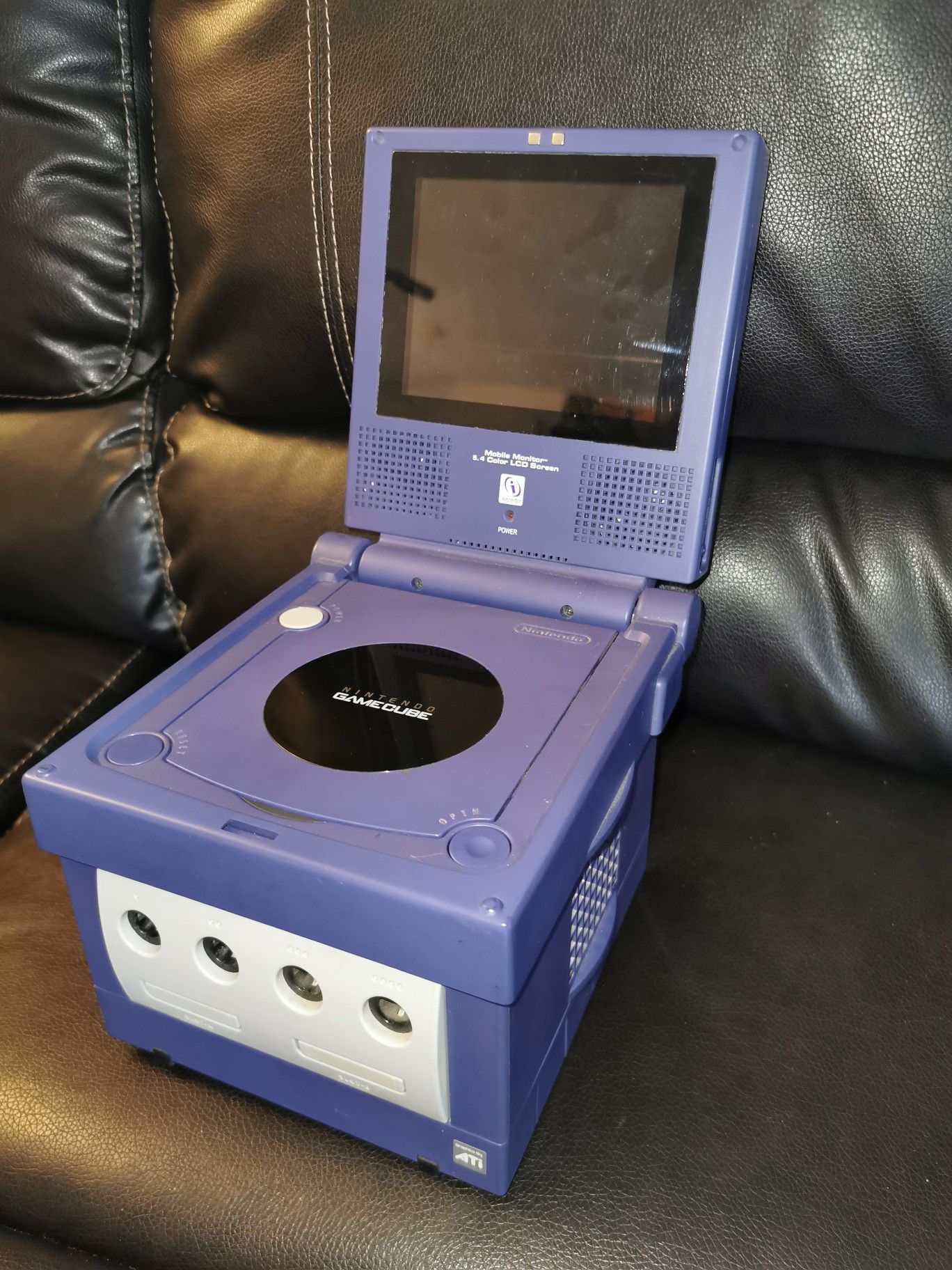 Nintendo gamecube with InterAct 5.4 LCD screen *rare* for Sale in San