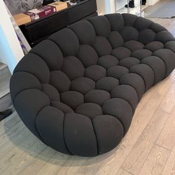Modern Curved Black Loveseat - Hexagonal Tufted Sofa - Free Delivery ✅ Bubble Sofa Roche Bobois DUPE