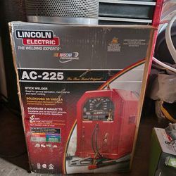 Lincoln Electric Ac 225 Welder
