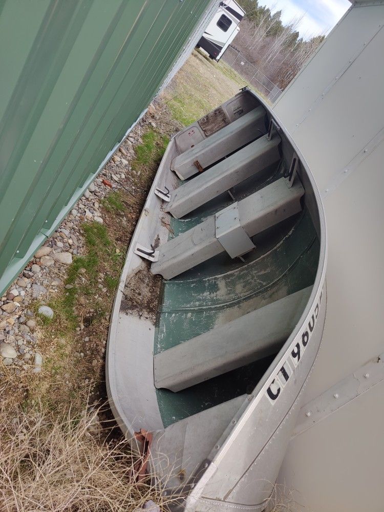 14' Jon Boat for Sale in Cle Elum, WA OfferUp