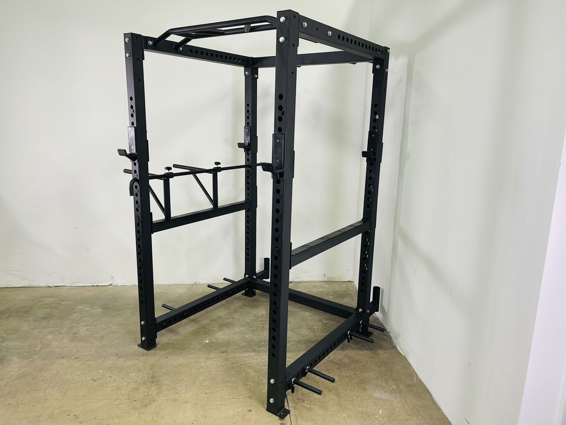 Power Rack - Squat Rack - Bench Press - Commercial Equipment - Gym Equipment - Workout - Fitness