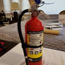 Fire Extinguisher Nice Condition New 