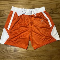 Nike Air Jordan Jumpman Women’s Size Large Basketball Shorts Orange New!!