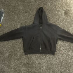 Black Brandy Melville zip-up hoodie #hoodie oversized