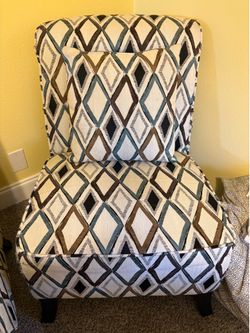 2 Chairs