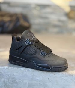 Air Jordan 4 se size 6.5 8