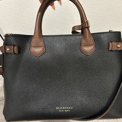 Used Burberry Purse authentic 
