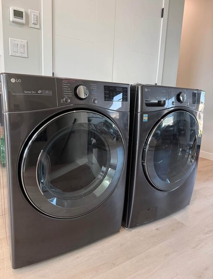 LG Washing Machine & Dryer