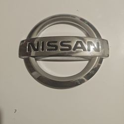 13-16 Nissan Altima Rear Trunk Lid Emblem