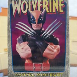 Wolverine Collectible Figure 