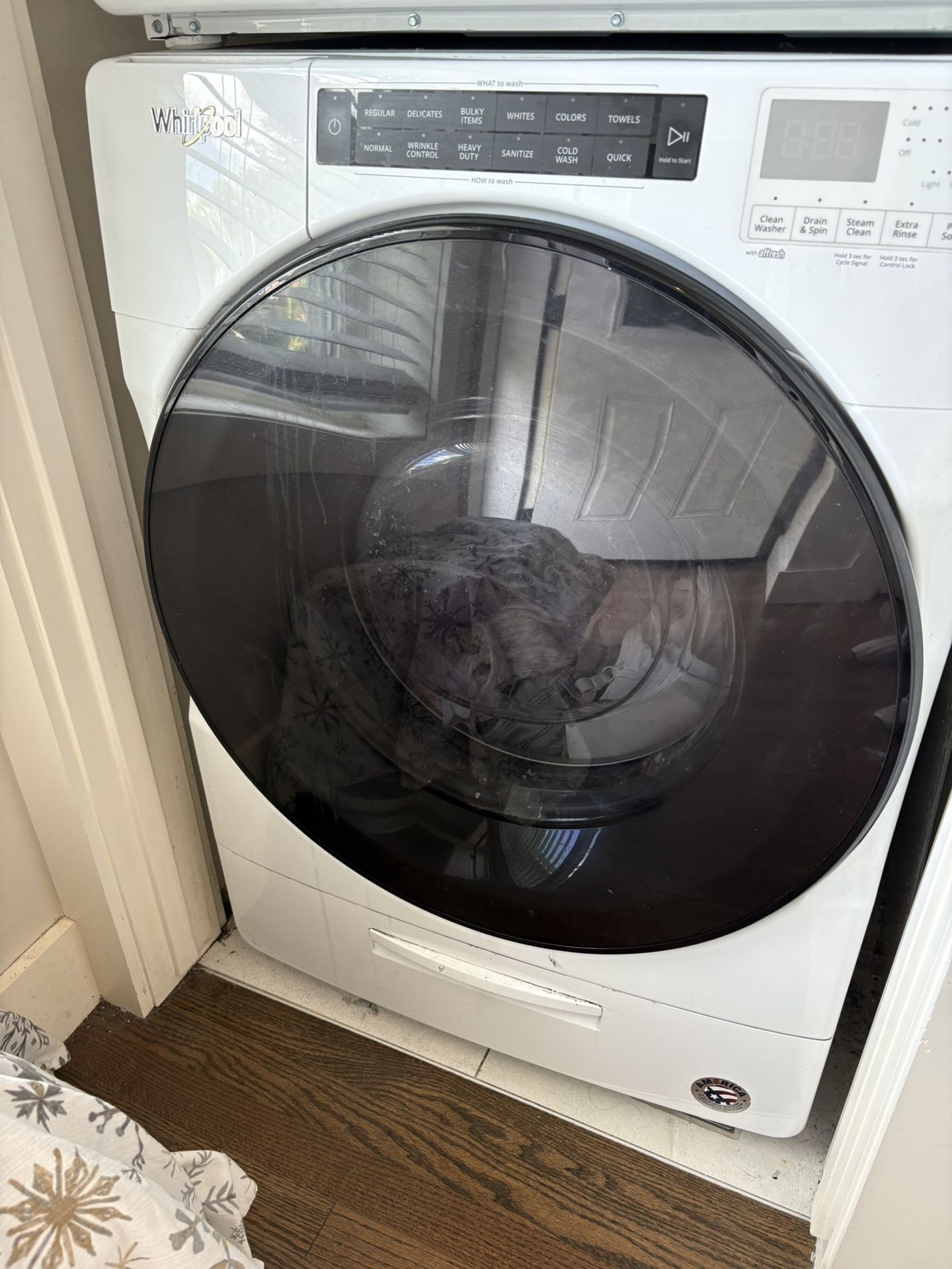 Whirlpool Washing Machine - Functions Well!!!