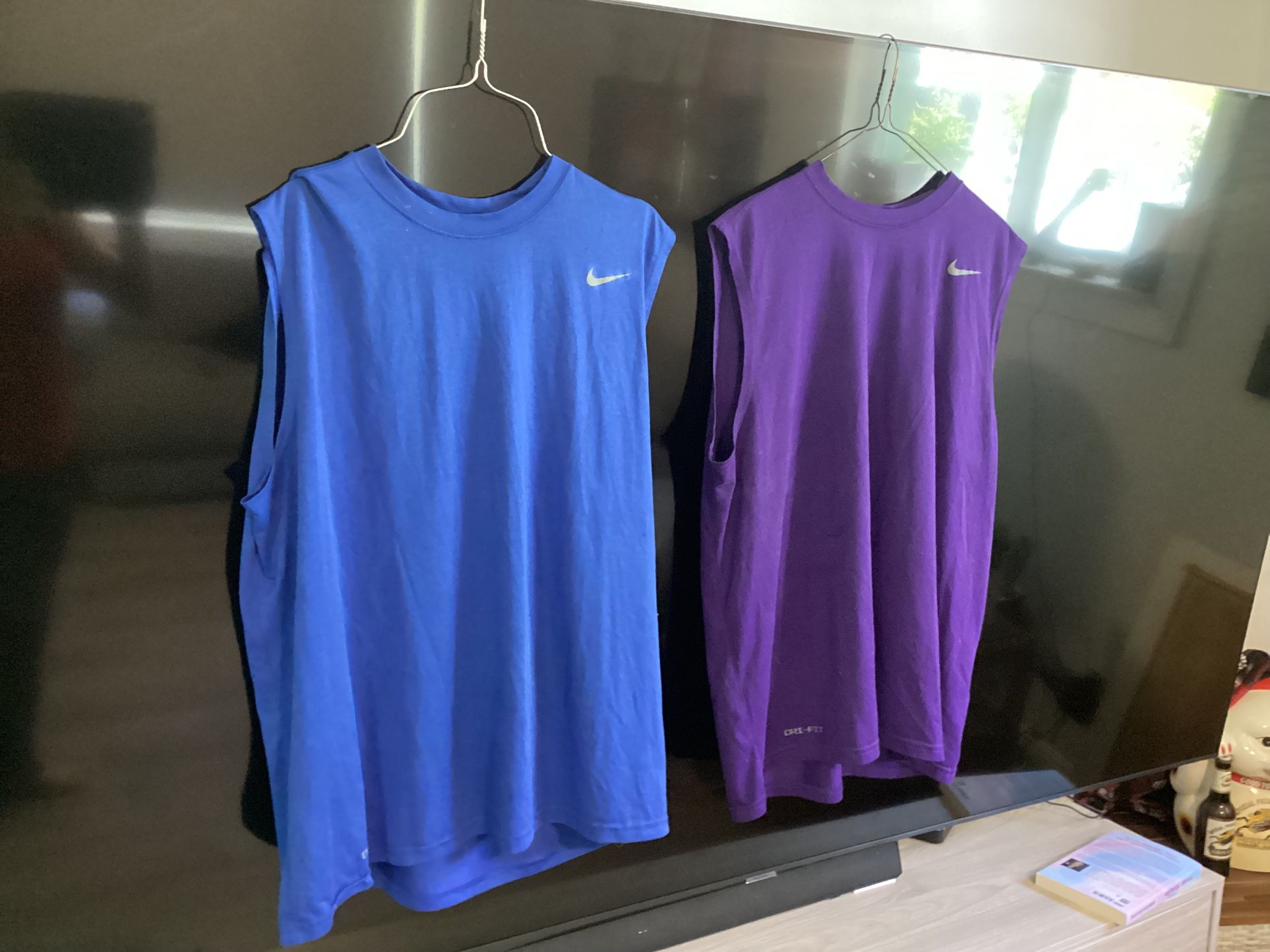 Two Niki Sleeveless Sports Shirts XL Priced 2Sell Perfect 4Gym
