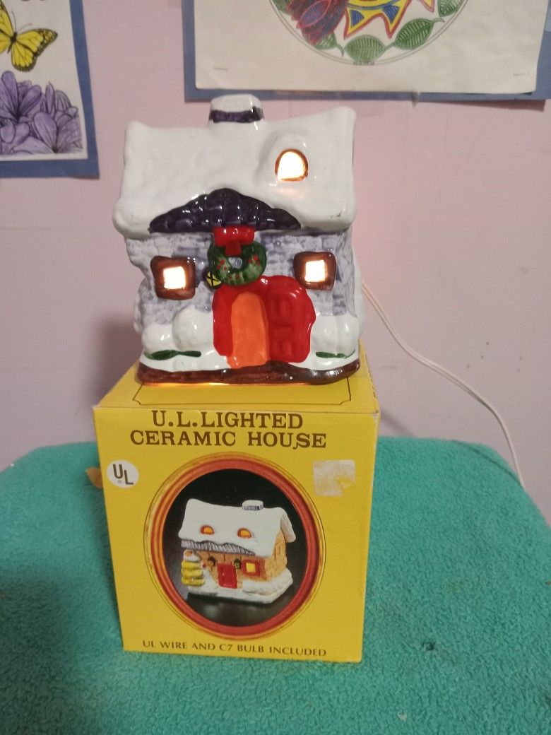 U.L. Lighted Ceramic House