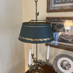 Vintage Chapman 1972 Brass Table Lamp in Great Condition