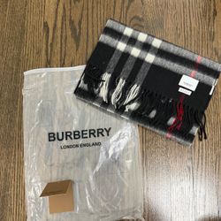Burberry Scarf Black flannel Pattern