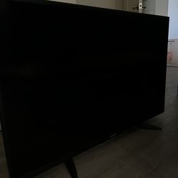 Toshiba TV 50”