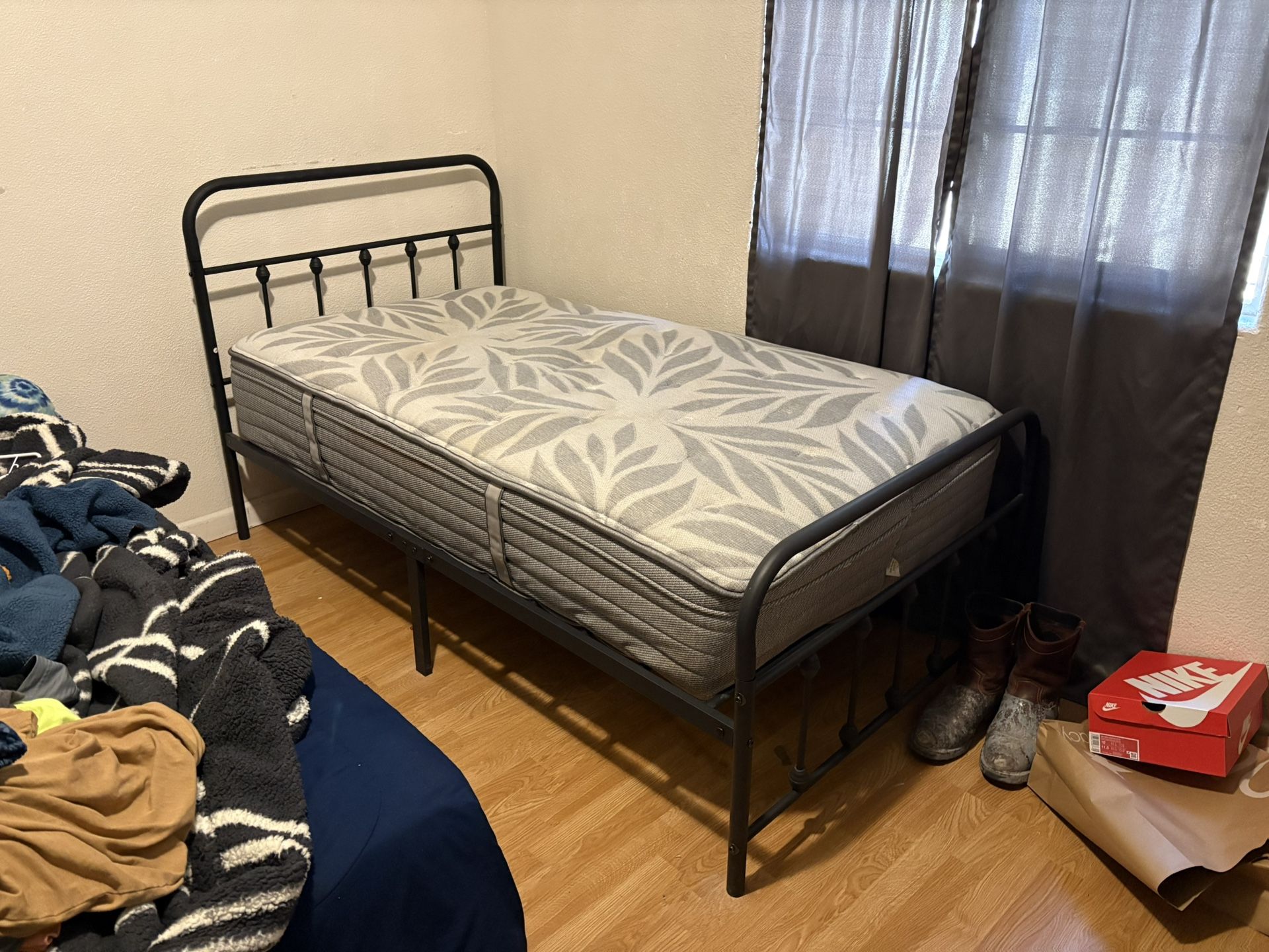 Twin Bed