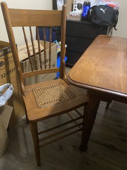 Wooden Vintage Style 4 Chair Table