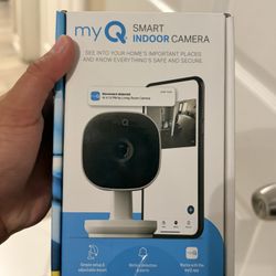 myQ Indoor Camera (Wired) – 1080p HD Wi-Fi Security Camera
