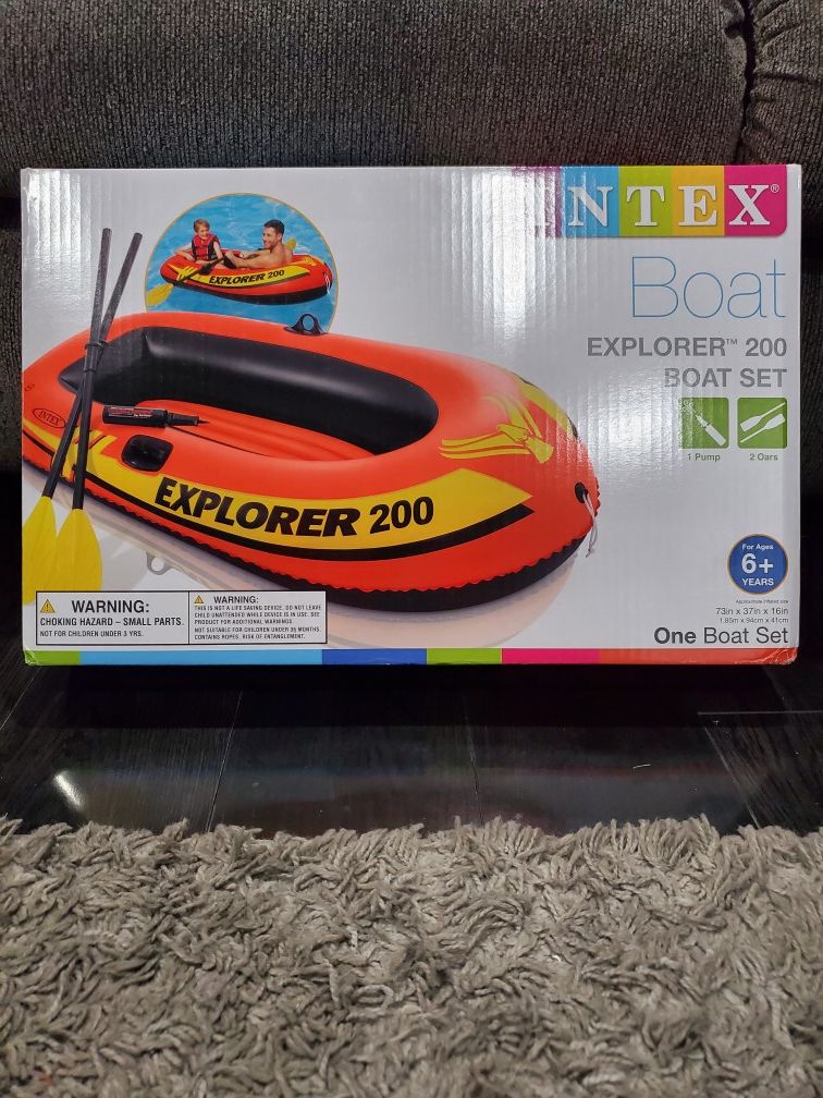 INTEX EXPLORER 200 INFLATABLE 2 Person River BOAT Raft Set W/ 2 Oars & Pump