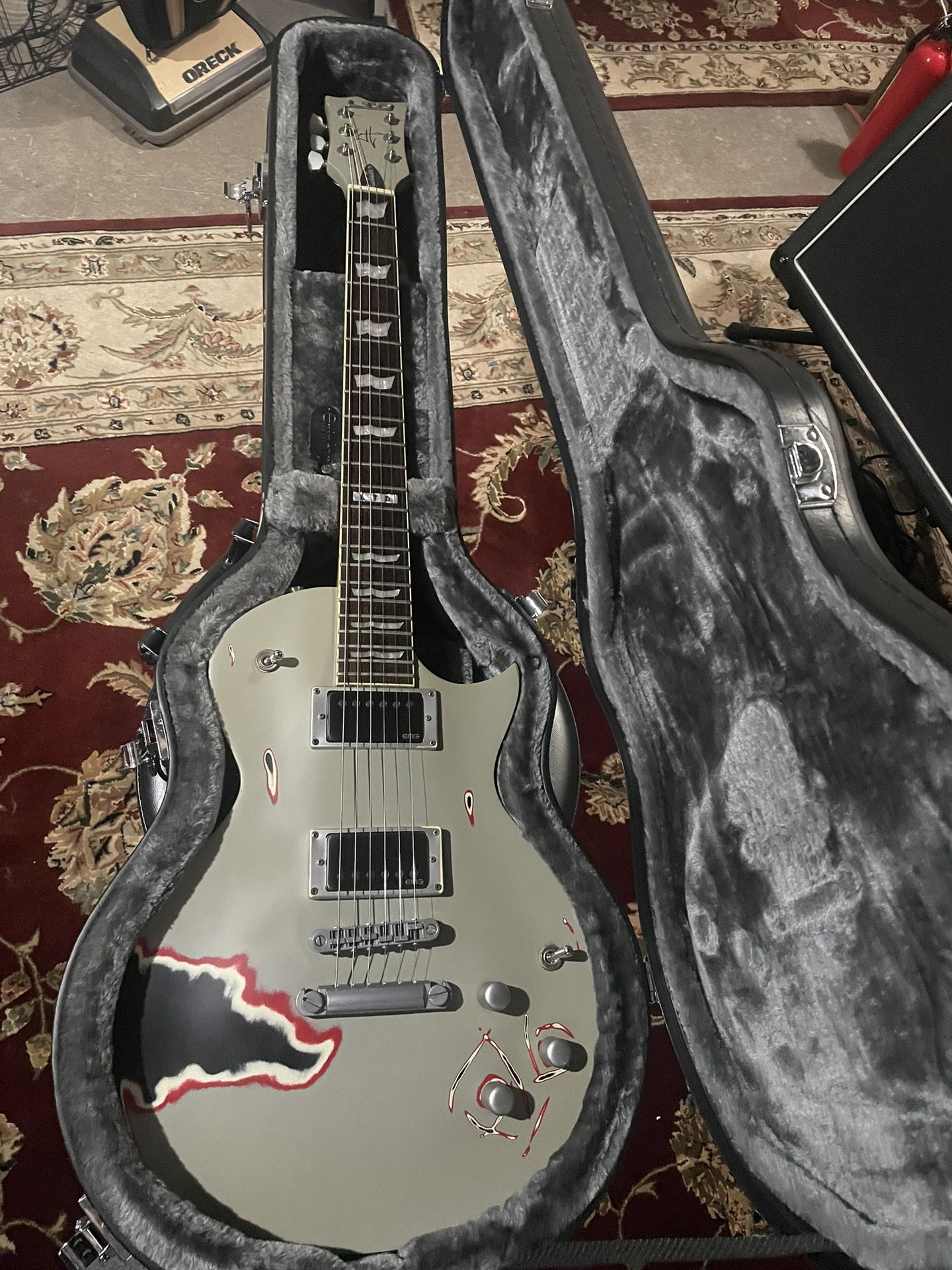 ESP TRUCKSTER HETFIELD EDITION