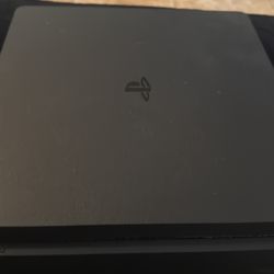 PS4 Slim