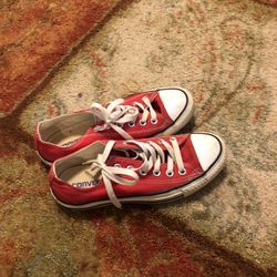 Converse Ladies Size 7