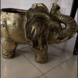 Rare gold elephant planter 