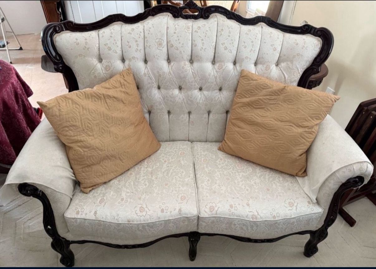 Antique - Vintage Style Sofa/loveseat Set - Tufted Carved Wood