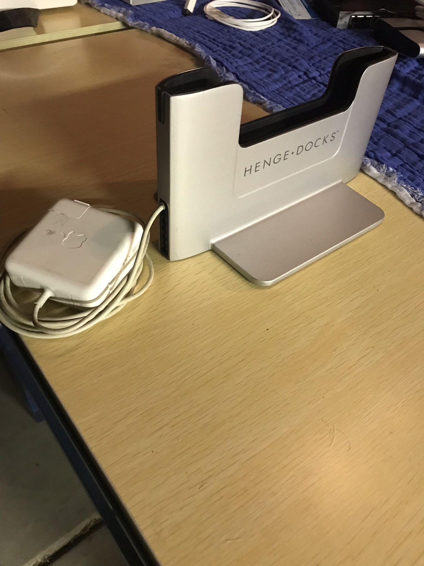 Henge Dock and 60 watt MagSafe 2 power adapter for Apple 13-Inch Retina 2013-2015